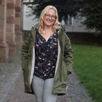 EINZELST�CK 175 cm Baumwoll Twill Trenchcoat Stoff Stretch, moosgr�n