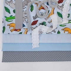 Baumwollstoff Elefanten Giraffen L�wen, hellblau