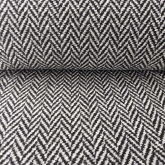 Strickstoff Fischgr�t Zickzackmuster dick weich, schwarz grauwei�