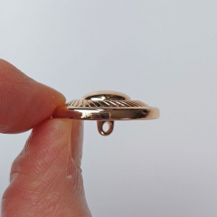 goldener Knopf Knopfgr��e 40/25,6 mm nickelfrei