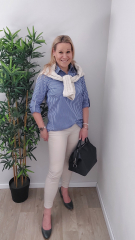 Baumwollstoff mit Stretch L�ngsstreifen, wei� mittelblau