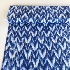 RESTST�CK 50 cm Baumwollstoff Pfeilspitzen Batik Boho Style Foliendruck Tropfen, dunkelblau wei�