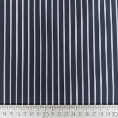Baumwollstoff mit Stretch L�ngsstreifen, wei� dunkelblau