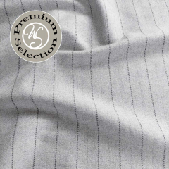 RESTST�CK 50 cm Hochwertiger Wollstoff Woolblend Nadelstreifen Fischgr�t Deadstock Designerstoff -grau - Made in Italy