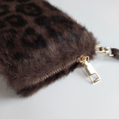Fake Fur Fellimitat Geldb�rse Portemonnaie Leopardenmuster Ziparound - dunkelbraun