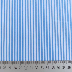 Baumwollstoff mit Stretch schmale Streifen, blau wei�
