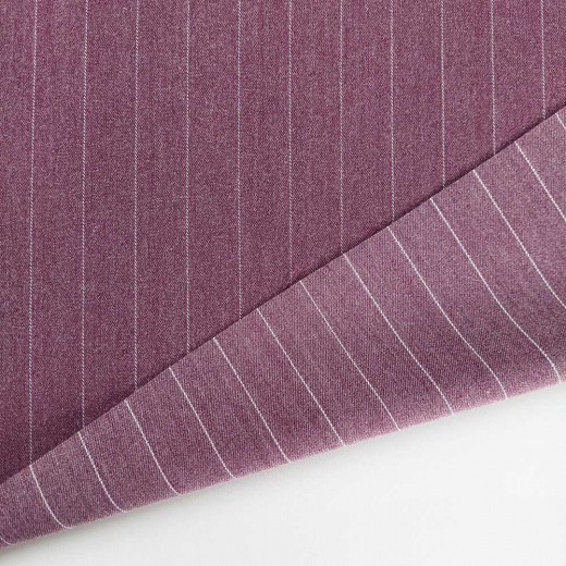 Webware mit Stretch Nadelstreifen, wei� weinrot