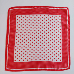 Halstuch Punkte rot cremewei� 70x70