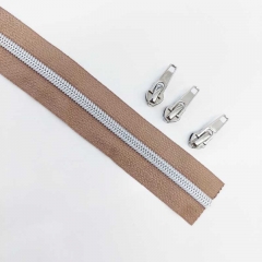1 m Rei�verschluss metallisiert SILBER 6,5 mm Spirale + 3 Schieber, hellbraun (taupe)