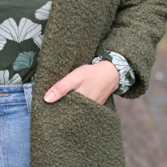 Boucle Stoff Schafsl�ckchen uni, army gr�n