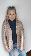 Steppstoff Streifen wattiert matt gl�nzend, beige