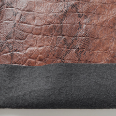 Lederimitat Krokopr�gung Schlangendruck, terracotta braun schwarz