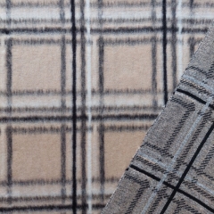 Jackenstoff Karomuster flauschig weich Woolblend, schwarz wei� beige