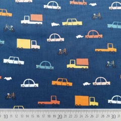Baumwollstoff kleine Autos, wei� orange dunkelblau
