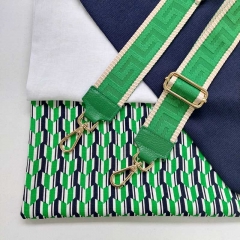 Viskosestoff mit Stretch Blusenstoff grafisches Muster, gr�n wei� dunkelblau