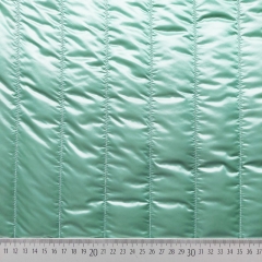 RESTST�CK 99 cm Steppstoff Streifen wattiert matt gl�nzend, hellmintgr�n