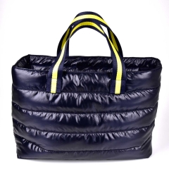 RESTST�CK 99 cm Steppstoff Streifen wattiert matt gl�nzend, hellmintgr�n