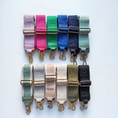 Taschengurt Taschenriemen grafisches Muster 3D- ecrue mintgr�n-mintgr�n -gold Schnallen