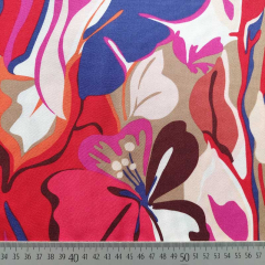 RESTST�CK 45 cm Viskose Twillstoff Blumen Blusenstoff, rot
