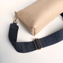 Kunstleder Lederimitat sch�ne Narbung Taschenherstellung, hellbeige