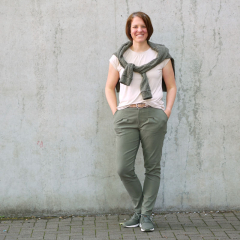Jeansstoff Denim mit Stretch (colored) uni, armygr�n