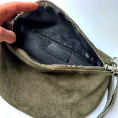 Bauchtasche Wildleder mit Wildlederriemen -army gr�n - silber Schnallen-Made in Italy