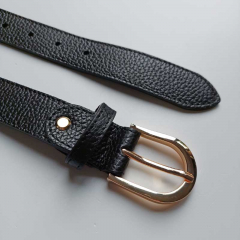 Lederg�rtel Damen - Gr. 100 - gold Schnalle - schwarz