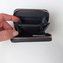 Portemonnaie kleine Geldb�rse Lederimitat gepr�gte Optik Ziparound - schwarz gold