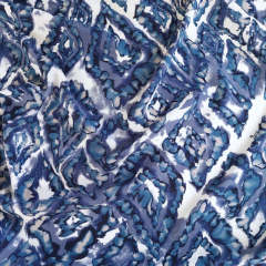 RESTST�CK 50 cm Viskose Stoff Blusenstoff Webware Rauten Blaut�ne Wei�