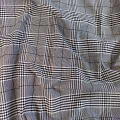 RESTST�CK 150 cm Hosenstretchstoff Bengalin Glencheckmuster, schwarz wei�