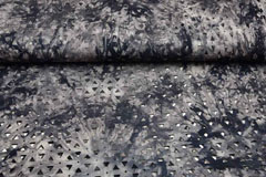RESTST�CK 103 cm Viskosejersey Laser Cut Dreiecke Batik, schwarz