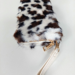 Fake Fur Fellimitat Geldb�rse Portemonnaie Leopardenmuster Ziparound - cremewei�