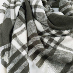 Schal Halstuch kariert Karomuster flauschig weich, armygr�n creme