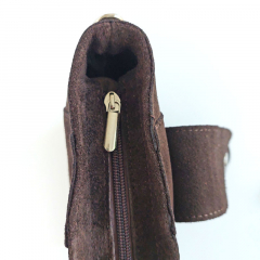 Wildledertasche rechteckig hochkant weich soft - dunkelbraun - Made in Italy