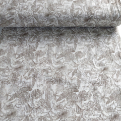 RESTST�CK 46 cm Musselin Stoff mit Bl�ttern, khaki cremewei�