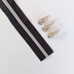 1 m Rei�verschluss metallisiert SILBER 6,5 mm Spirale + 3 Schieber, schwarz