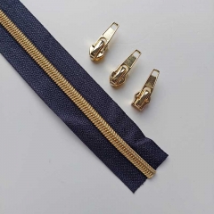 1 m Rei�verschluss metallisiert GOLD 6,5 mm Spirale + 3 Schieber, dunkelblau