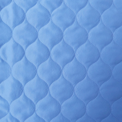 RESTST�CK 50 cm Steppstoff Tropfen 3-lagig wattiert leicht, himmelblau