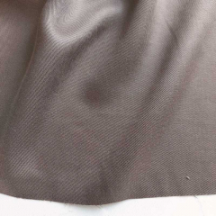 Lyocell Stoff Twill TENCEL™ – Blusenstoff, matt braun (schlamm)