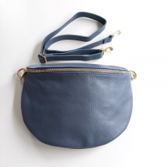 Bauchtasche Leder mit Lederriemen -rauchblau - gold Schnallen-Made in Italy